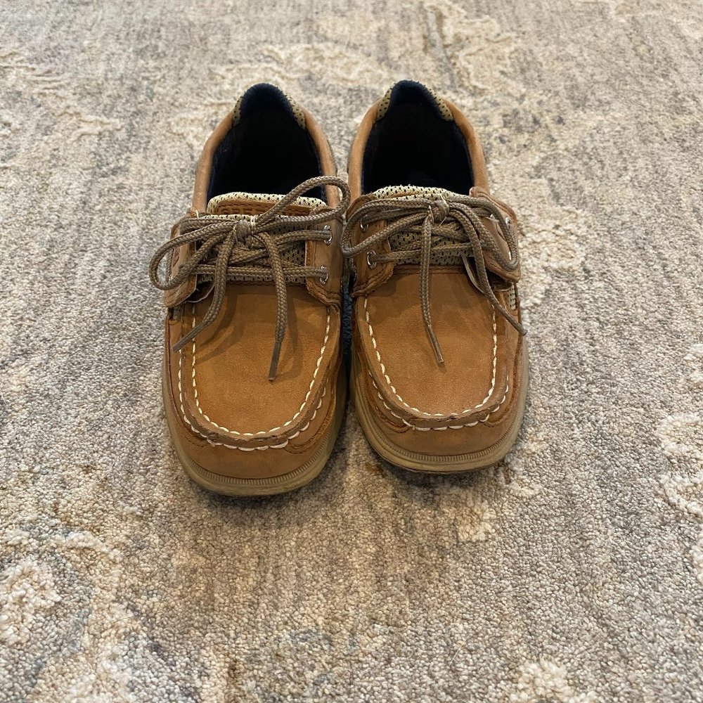 Boys Sperry Boat Shoes size 11 Little Kid